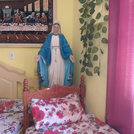 Casa Da Tia La Preco Unico Pela Casa Inteira, Cabem Ate 6 Pessoas Proximo Ao Santuario De Aparecida Villa อาปาเรซีดา ภายนอก รูปภาพ