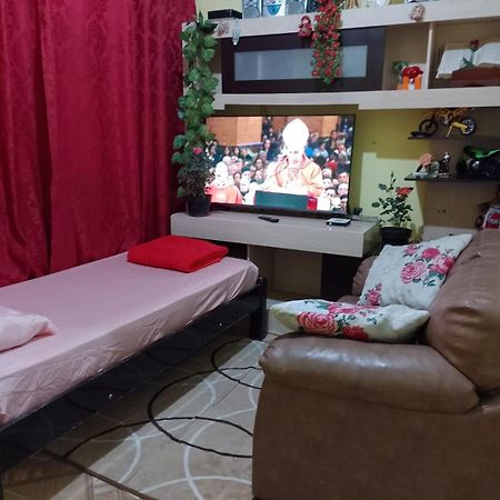 Casa Da Tia La Preco Unico Pela Casa Inteira, Cabem Ate 6 Pessoas Proximo Ao Santuario De Aparecida Villa อาปาเรซีดา ภายนอก รูปภาพ