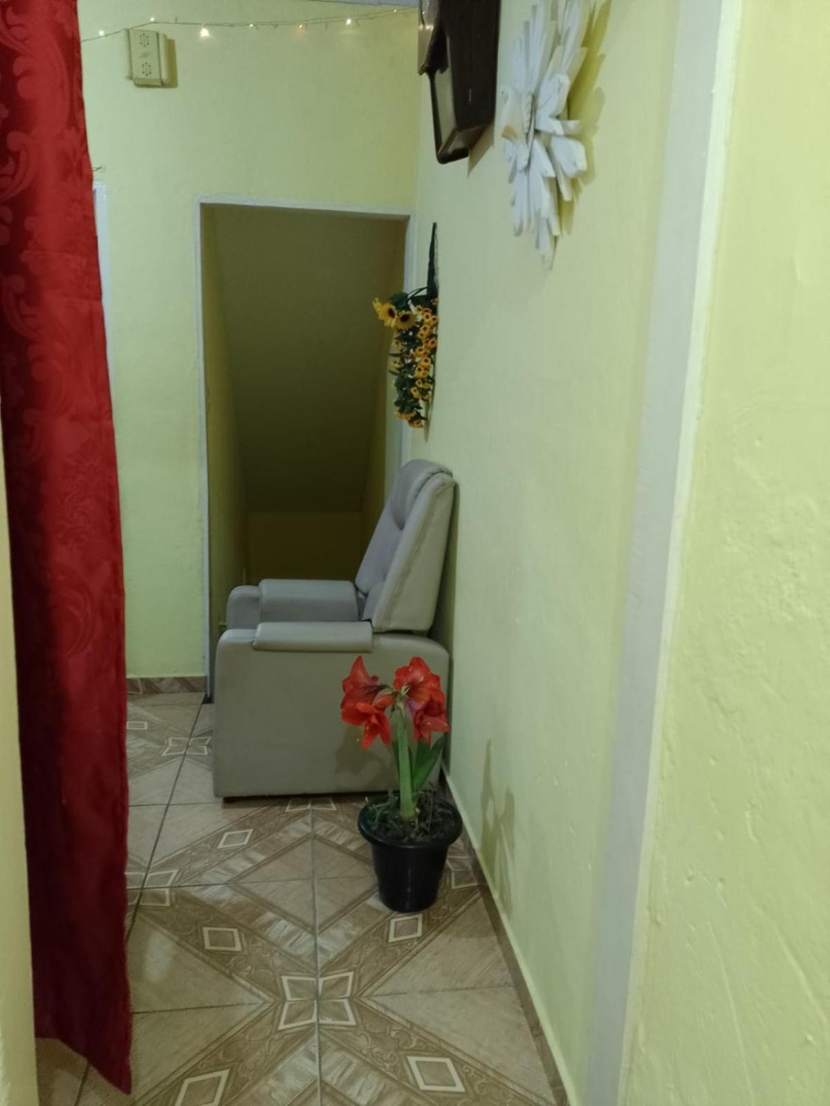 Casa Da Tia La Preco Unico Pela Casa Inteira, Cabem Ate 6 Pessoas Proximo Ao Santuario De Aparecida Villa อาปาเรซีดา ภายนอก รูปภาพ